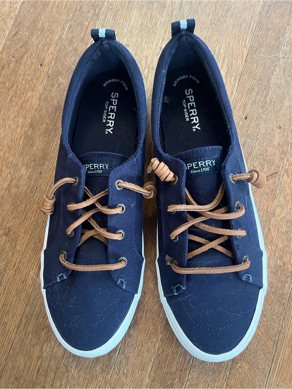 Sperry Women’s Navy Canvas Boat Shoes